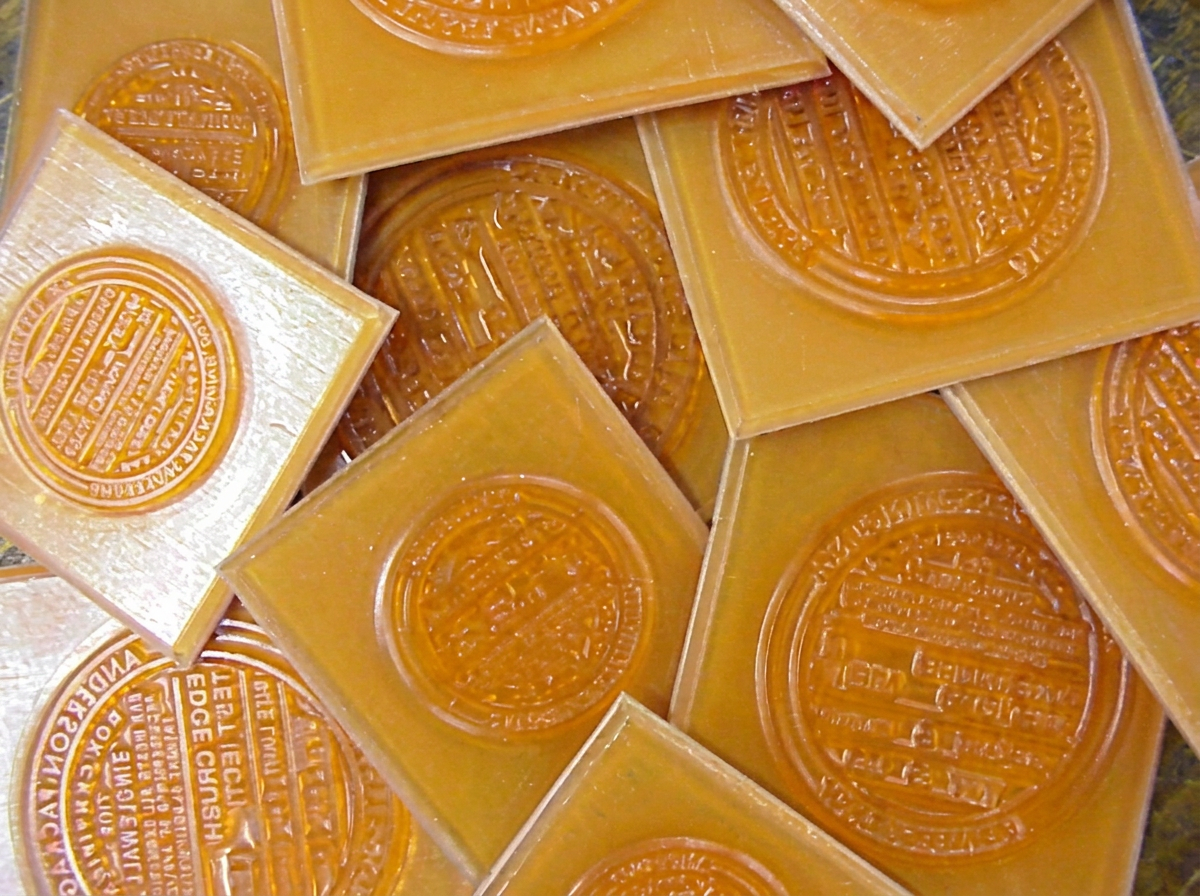 Amber flexographic box certificate dies