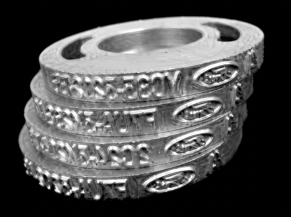 Ford roll die detail